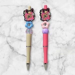 Retail Therapy Handcrafted Pen (1)